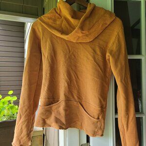 Gaia Conceptions Darjeeling top